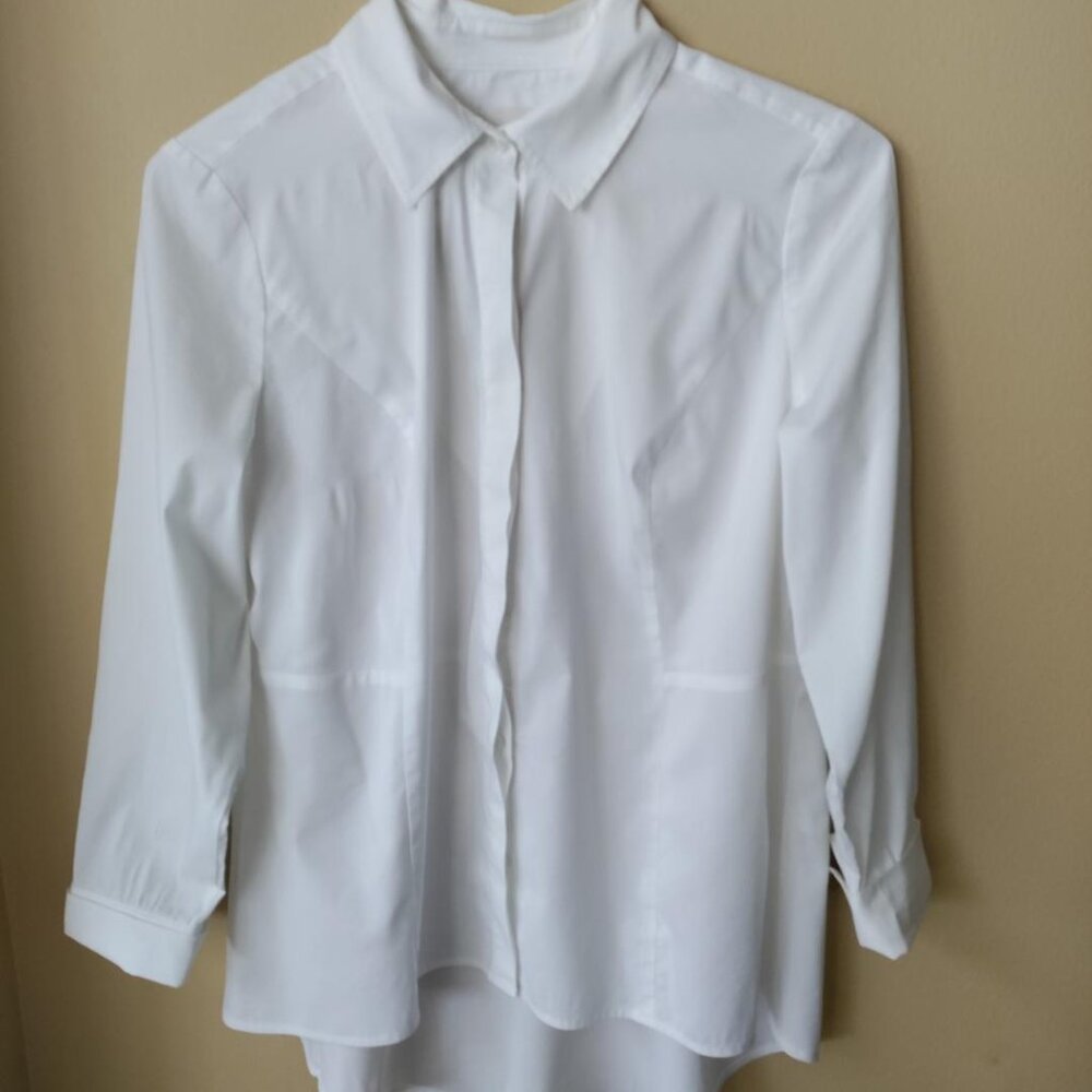 Chico's Crisp White Blouse size 0